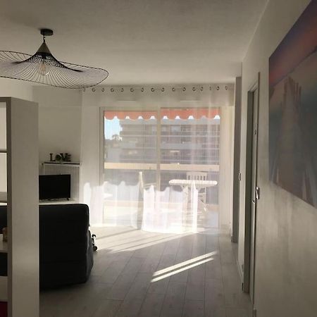 Studio « Oasis Provencale » Валлорис Экстерьер фото